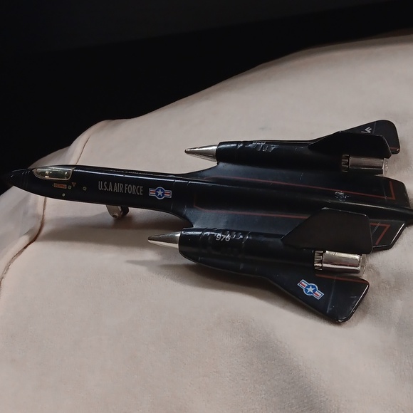 Metalic airplane USA air force airplane - Picture 3 of 6